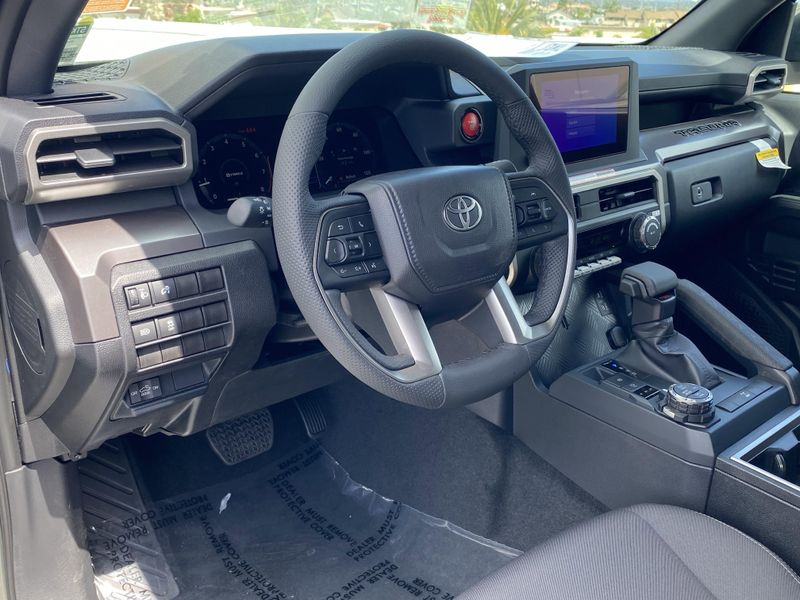 2025 Toyota Tacoma TRD Off RoadImage 13