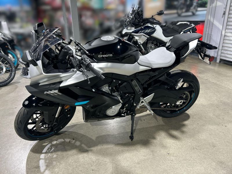 New 2026 CFMOTO 675SS Image 18
