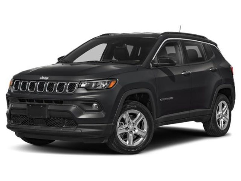 New 2026 Jeep Compass Latitude Altitude