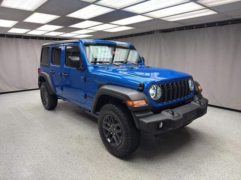 New 2026 Jeep Wrangler 4-door Sport SImage 4