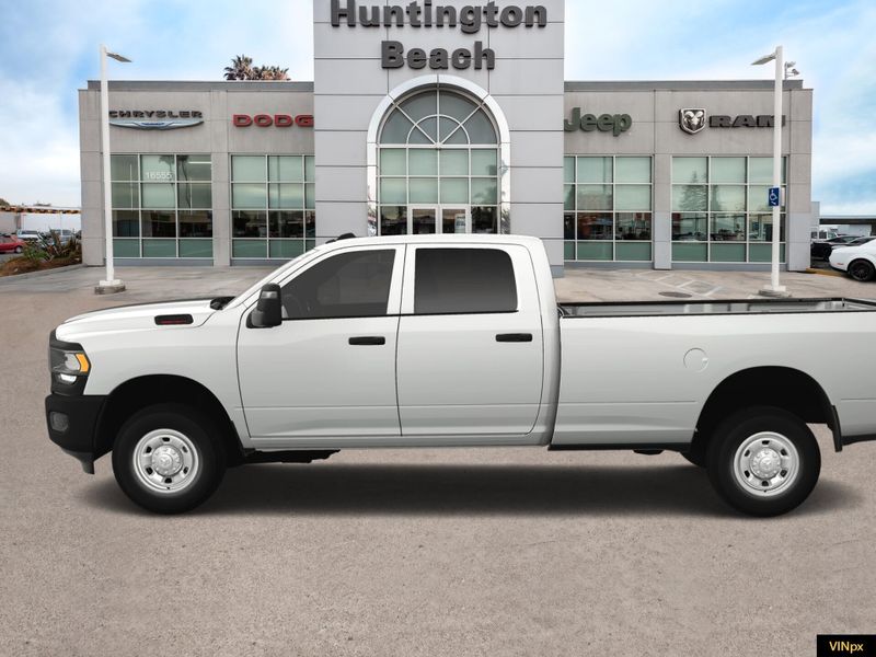 2024 RAM 2500 Tradesman Crew Cab 4x4 Long BoxImage 2