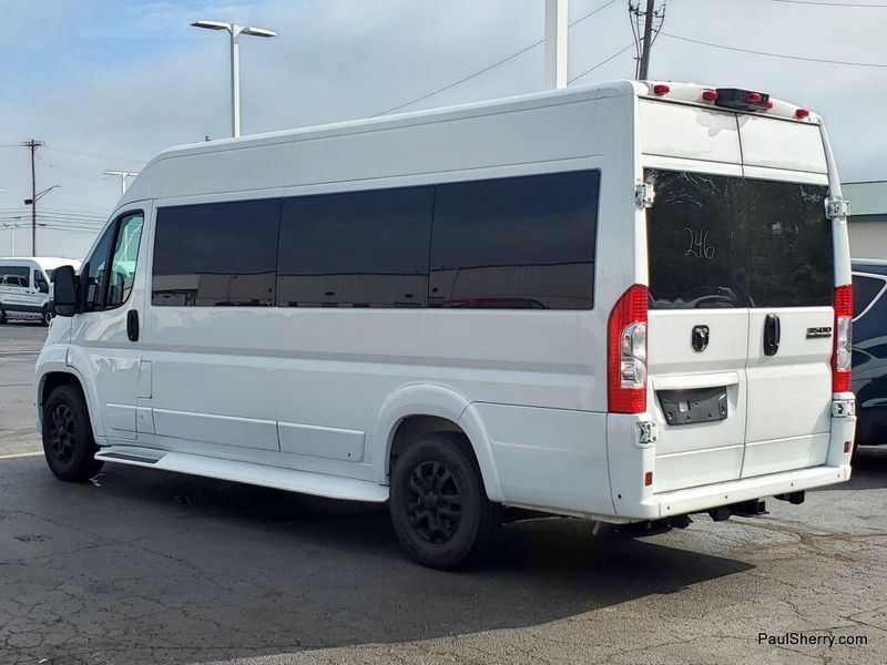 2024 RAM Promaster 3500 Slt+ Window Van High Roof 159
