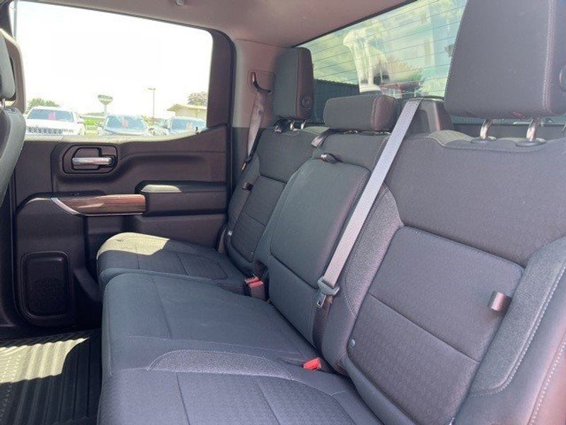2019 Chevrolet Silverado 1500 RSTImage 16