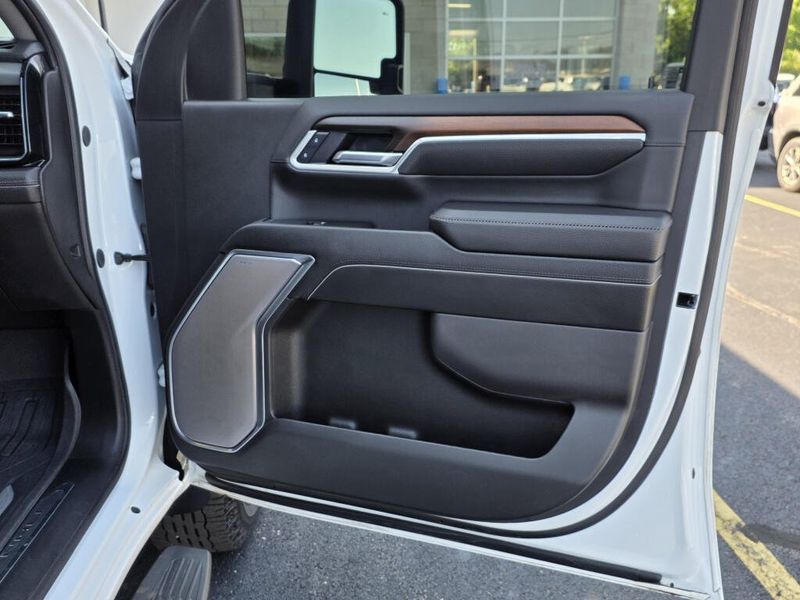 Used 2025 GMC Sierra 2500HD Denali