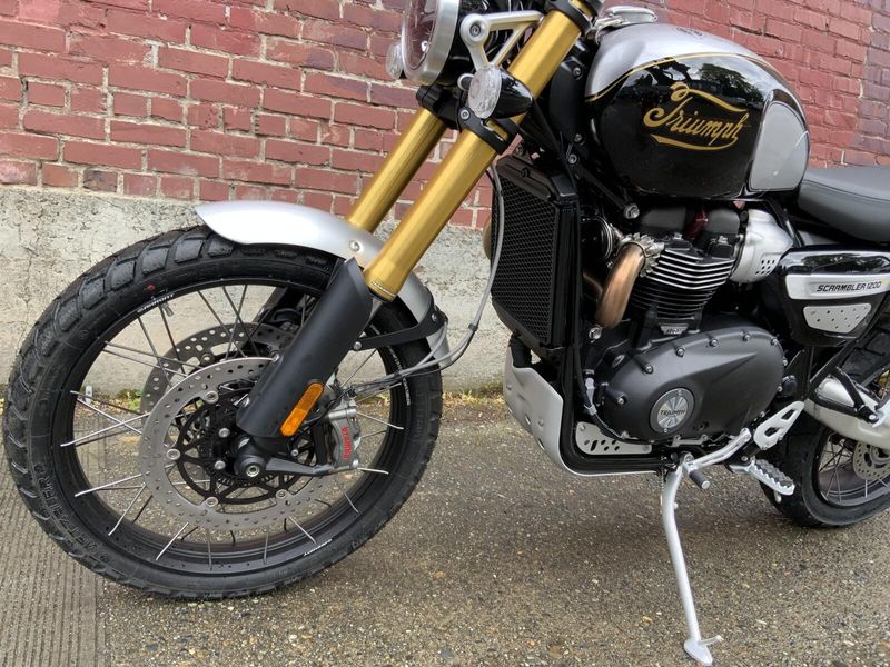 2025 Triumph Scrambler 1200 XE