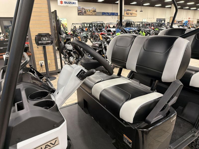 New 2025 Kawasaki NAV 4E LE Image 23