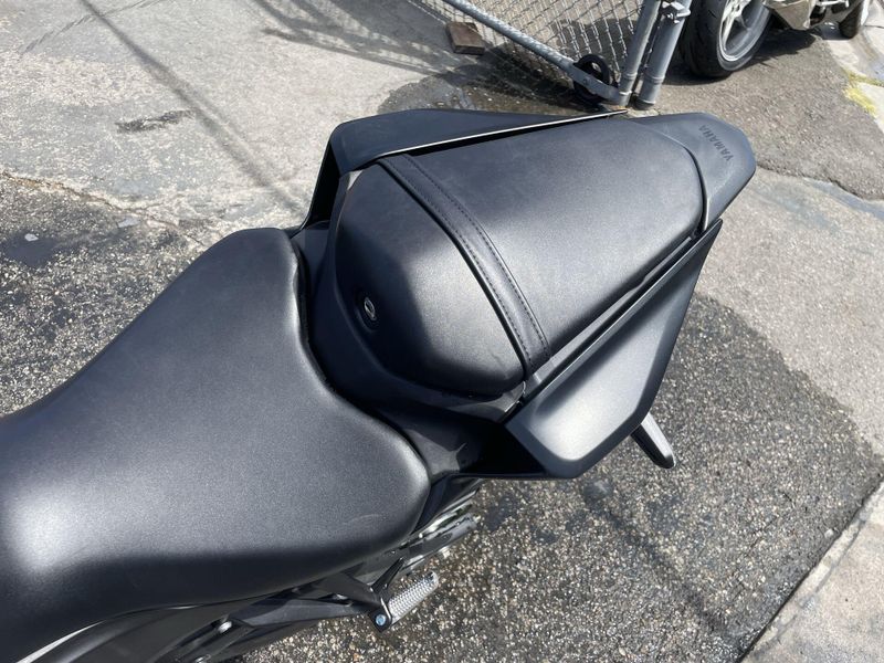 Used 2025 Yamaha YZF-R3 ABS Image 16