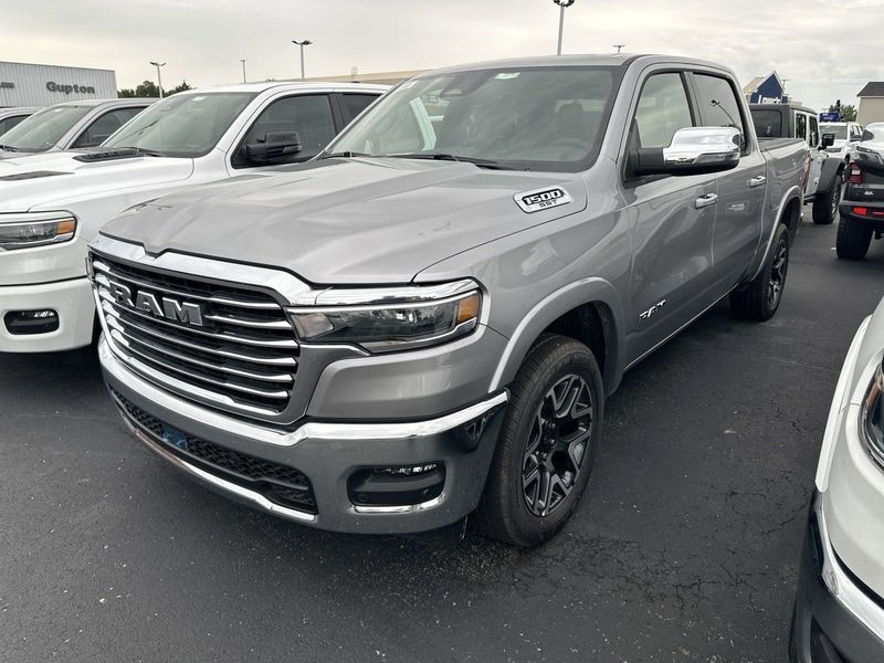 2025 RAM 1500 Laramie Crew Cab 4x4 5