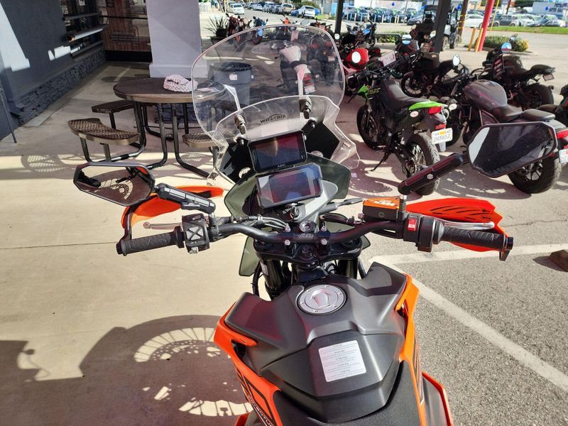 Used 2022 KTM ADVENTURE 890 Image 10