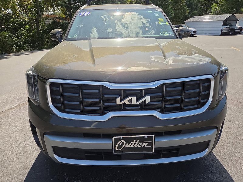 2023 Kia Telluride S photo 8