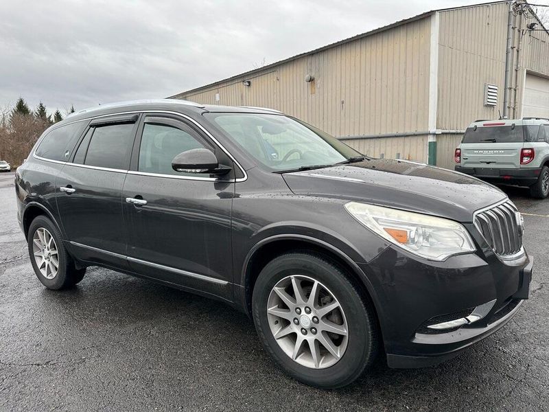 2015 Buick Enclave Leather GroupImage 1