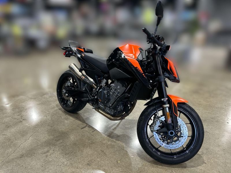 Used 2022 KTM 890 DUKE Image 10
