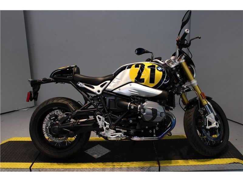 2018 BMW R nineT in a Black Yellow exterior color. Greater Boston Motorsports 781-583-1799 pixelmotiondemo.com 