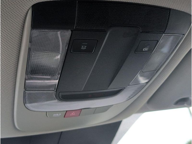 Used 2024 Kia Sorento SImage 28