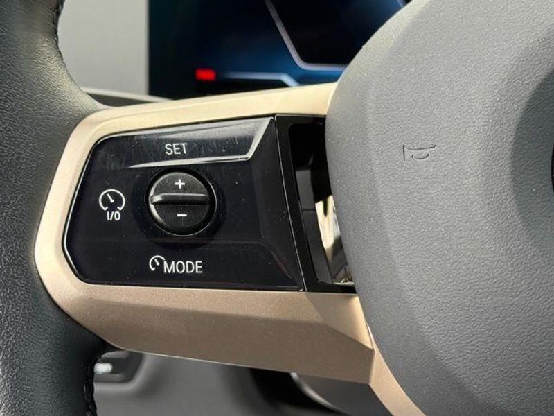 Used 2026 BMW iX xDrive45Image 23