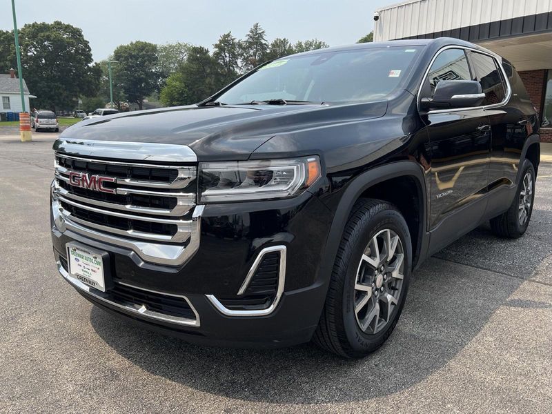 Used 2023 GMC Acadia SLE