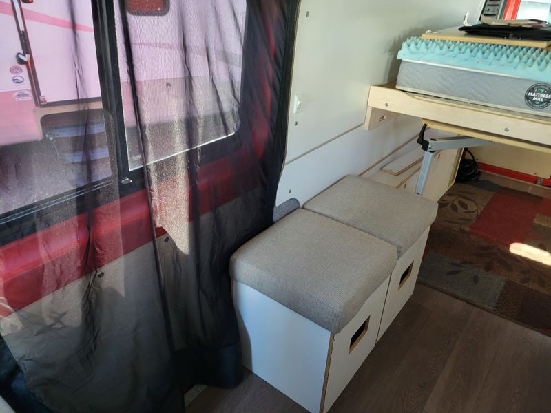Used 2024 DM VANS LV7 Image 13
