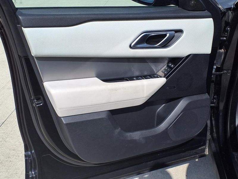 2021 Land Rover Range Rover Velar P250 R-Dynamic SImage 8