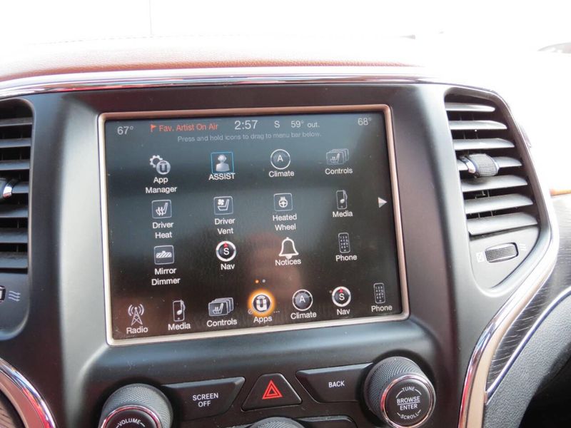 2015 Jeep Grand Cherokee Summit 4x4 4dr SUVImage 18