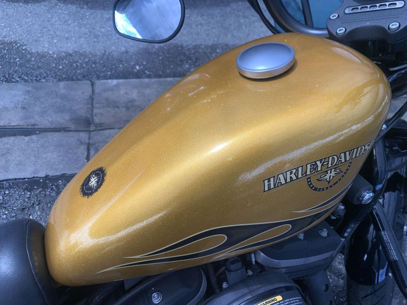 Used 2016 Harley-Davidson Sportster Iron 883 Image 14
