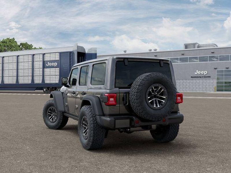 Jeep Wrangler 4xE Image 3