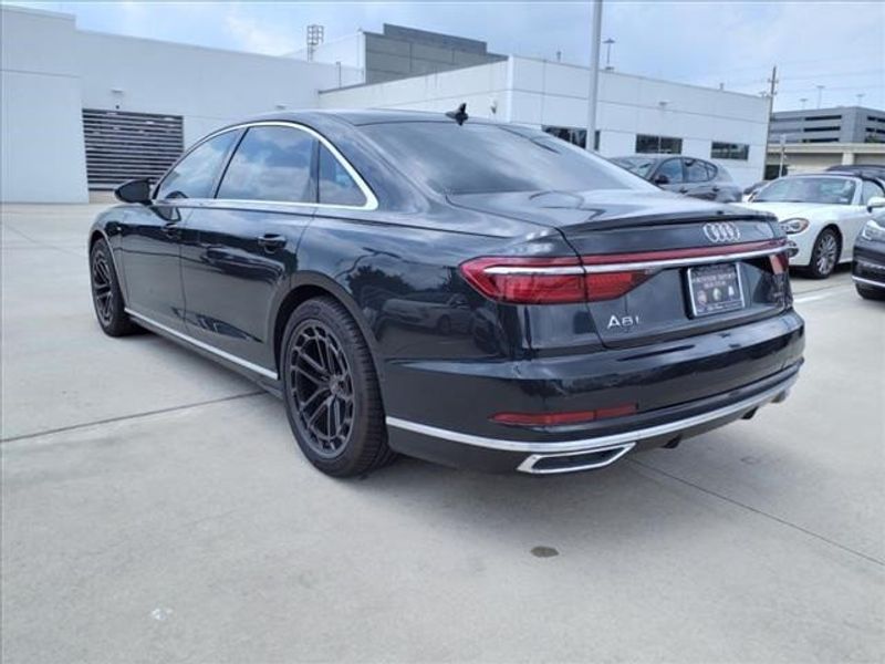 2021 Audi A8 4.0Image 2