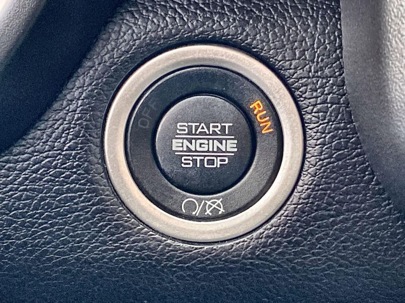 2023 RAM 2500 Big HornImage 16