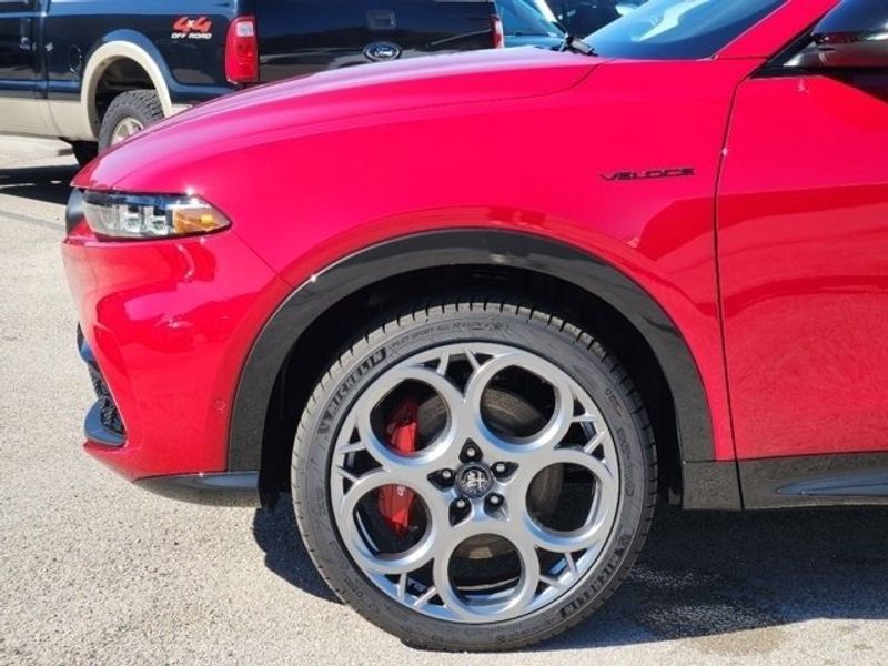 2024 Alfa Romeo Tonale Veloce Eawd in a Alfa Rosso (Red) exterior color and Blackinterior. Northside Alfa Romeo of Houston 281-475-4549 alfaromeousaofnorthhouston.com 