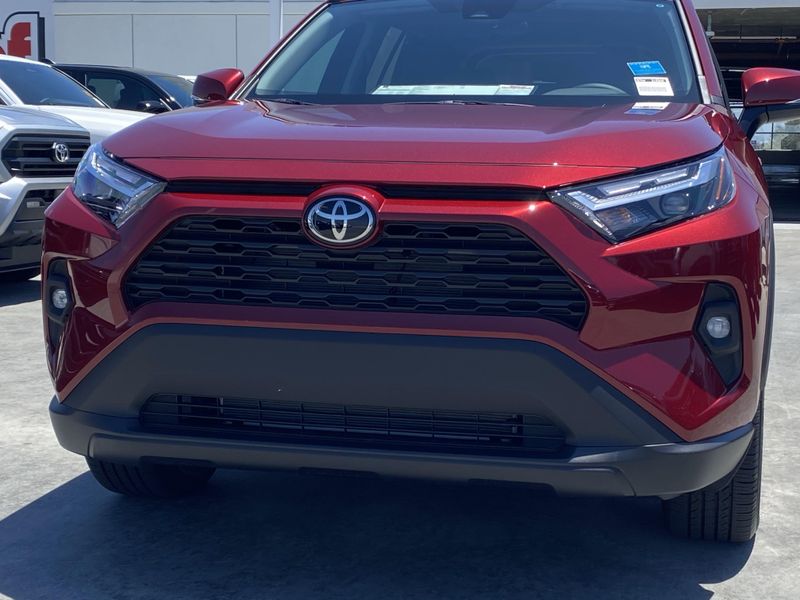 New 2025 Toyota RAV4 XLE PremiumImage 7