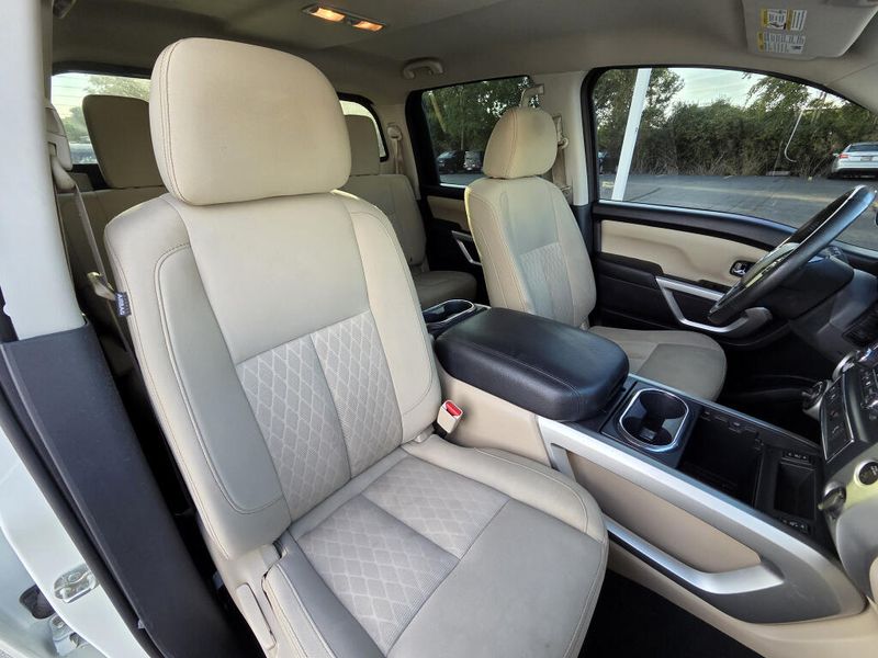 Used 2017 Nissan Titan SV