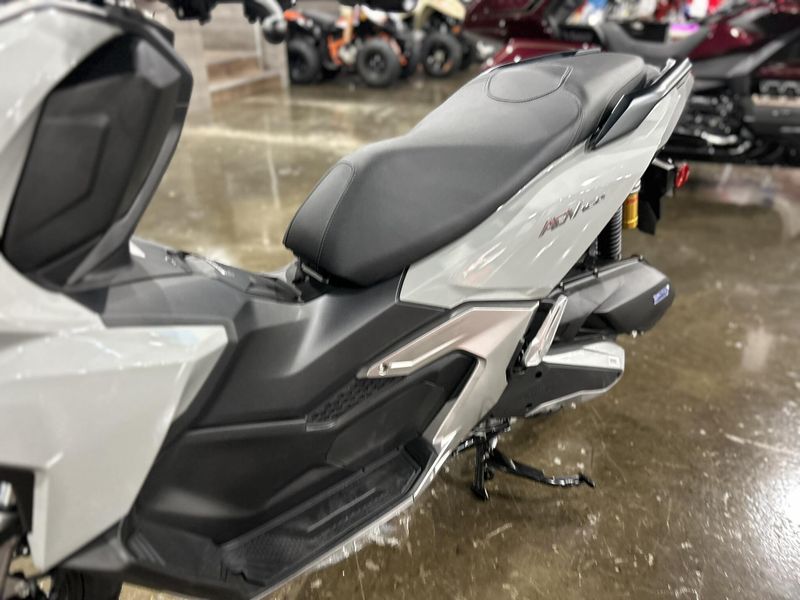 New 2026 Honda ADV160 Image 4