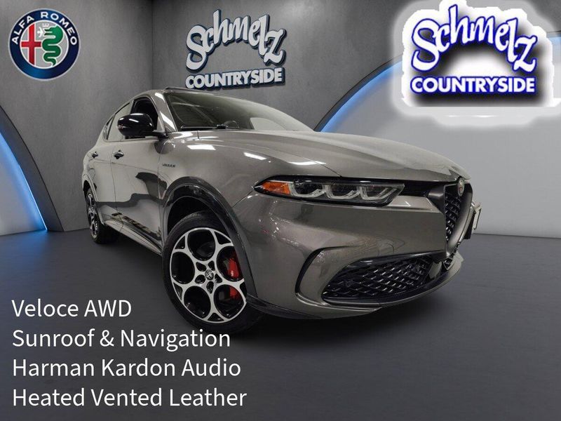 Used 2024 Alfa Romeo Tonale Veloce Premium AWD w/SunroofImage 1