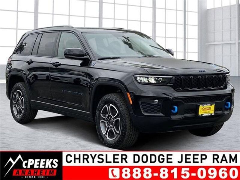 2023 Jeep Grand Cherokee Trailhawk 4xeImage 1