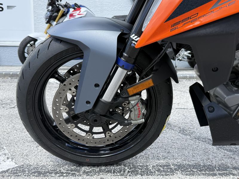 2024 KTM 1290 Super Duke GT