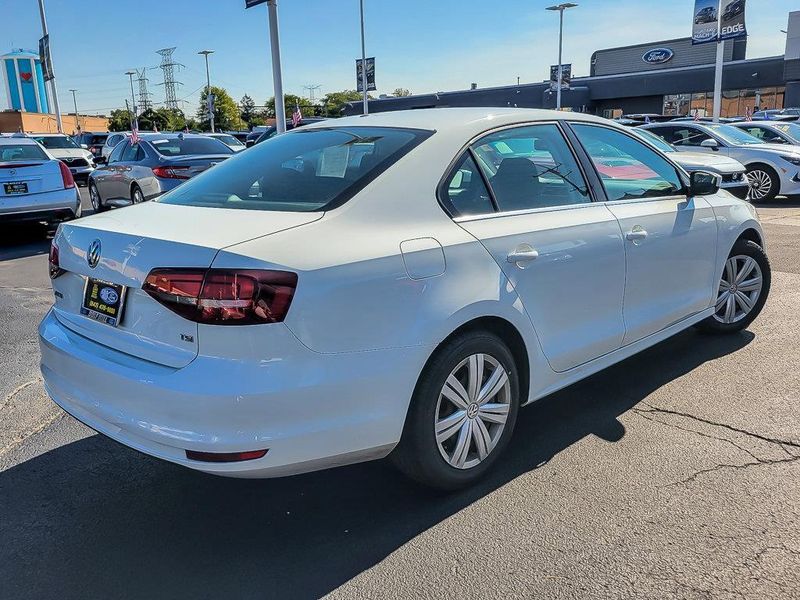 2017 Volkswagen Jetta 1.4T S photo 8