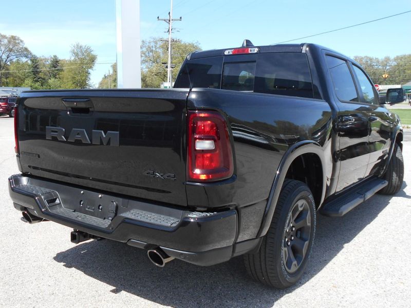 2025 RAM 1500 Big Horn Crew Cab 4x4 5