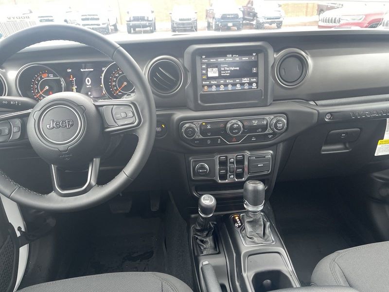 2023 Jeep Wrangler 4-door Sport S 4x4Image 10