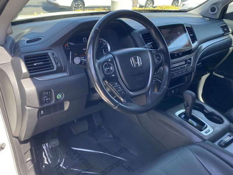 Used 2018 Honda Pilot EX-LImage 16