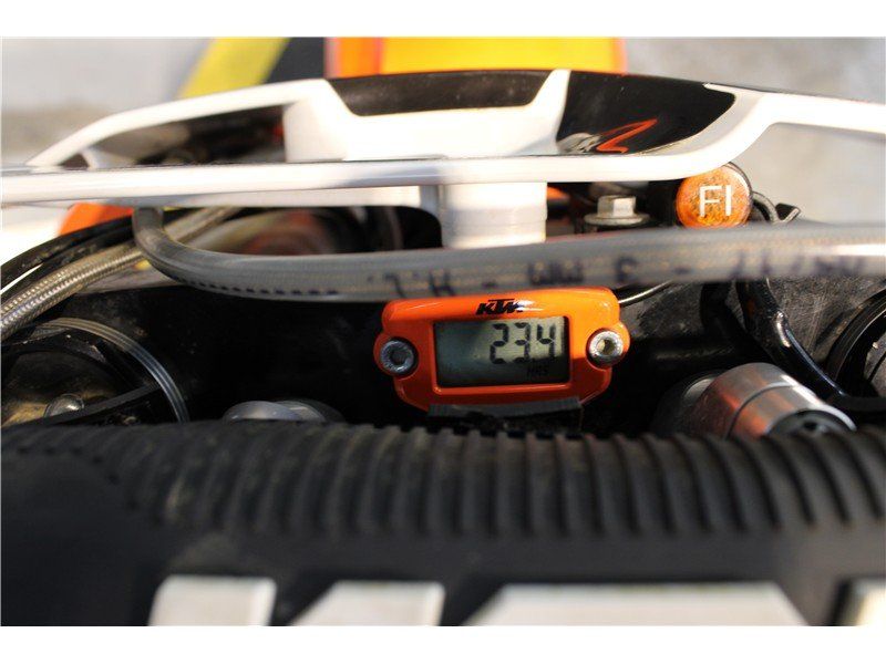 2018 KTM SX 450 F in a Orange exterior color. Greater Boston Motorsports 781-583-1799 pixelmotiondemo.com 