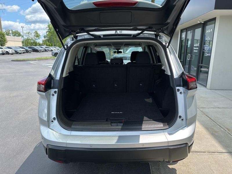 2024 Nissan Rogue SImage 19