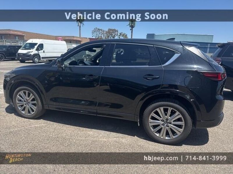 2022 Mazda CX-5 2.5 Turbo SignatureImage 8