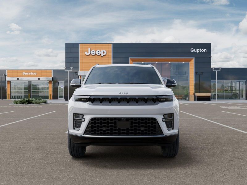 2026 Jeep Grand Wagoneer Limited Reserve 4x4Image 6