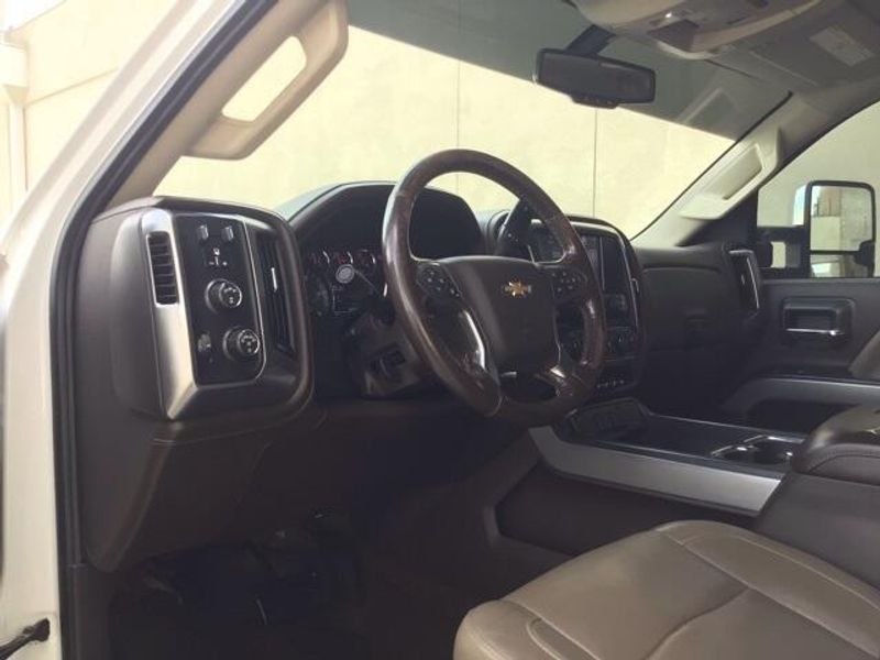 2017 Chevrolet Silverado 2500HD LTZImage 10