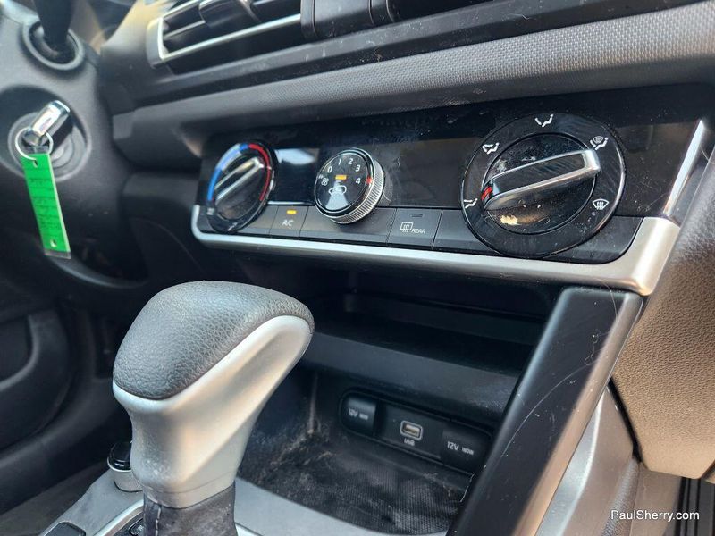 Used 2023 Kia Seltos LX