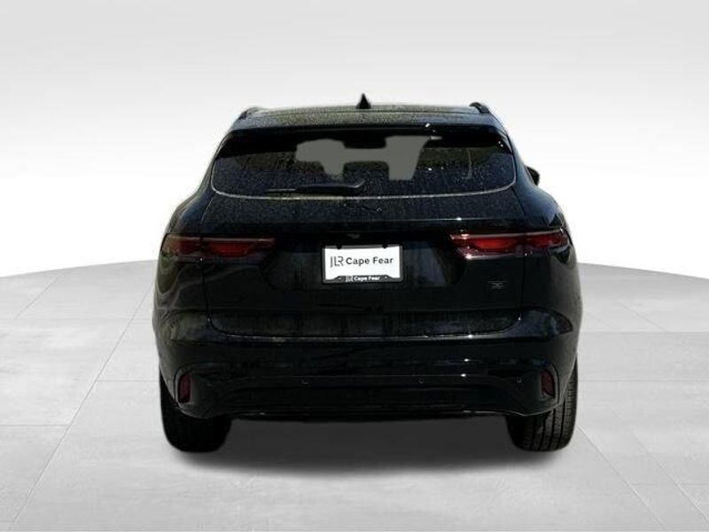2026 Jaguar F-PACE R-Dynamic S