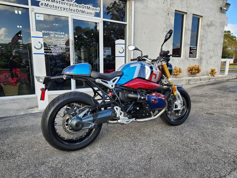 2015 BMW R nineT  in a BLACK exterior color. BMW Motorcycles of Miami 786-845-0052 motorcyclesofmiami.com 