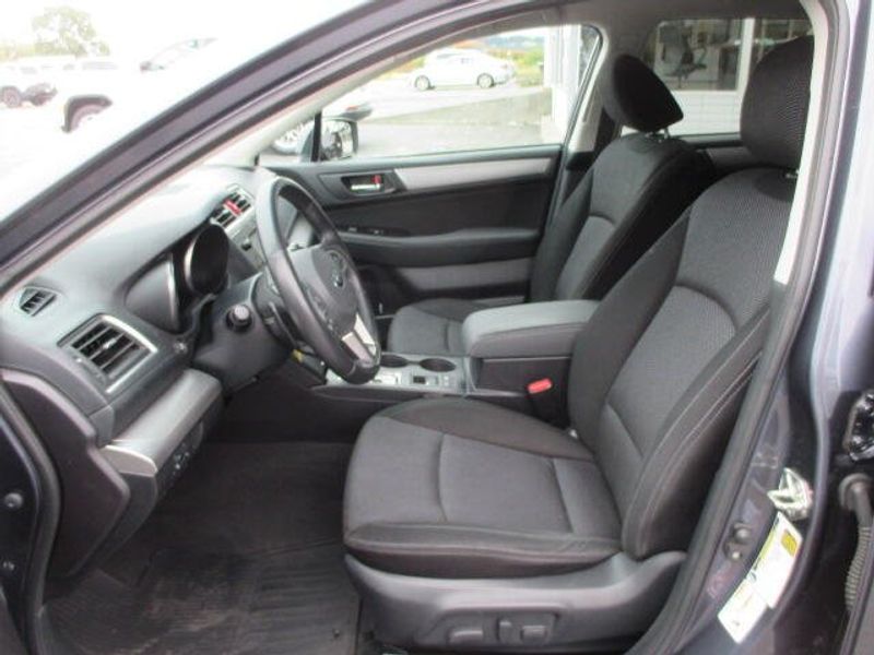 Used 2017 Subaru Outback PremiumImage 16
