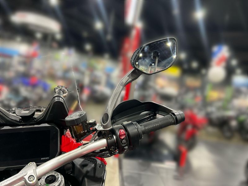 New 2024 Ducati MULTISTRADA V4 S TRAVEL & RADAR SPOKED WHEELS - DEMO Image 23