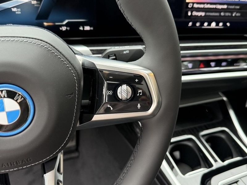 2025 BMW i7 eDrive50Image 23