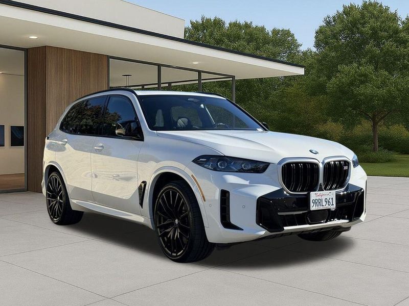 Used 2025 BMW X5 M60iImage 5